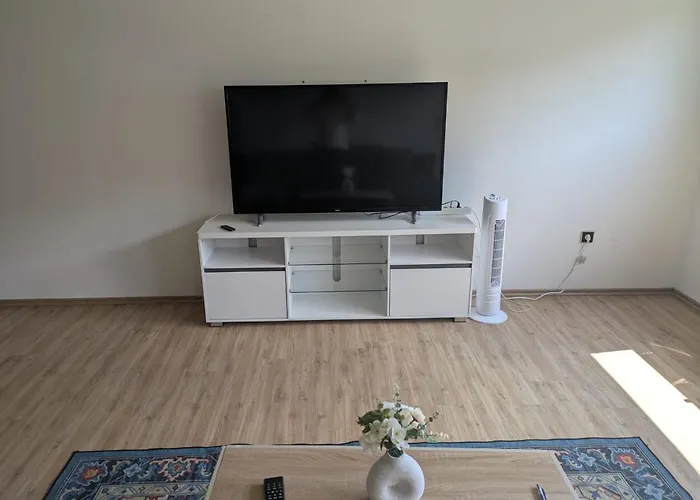 Apartament Spacious And Luminous In A Zusch